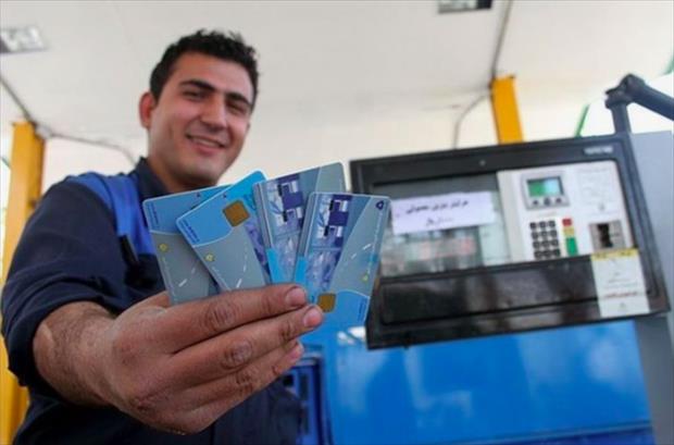 یادآوری وزیر پیشین ارتباطاتبه وزارت نفت: از پروژه حذف کارت سوخت و ادغام آن در کارت بانکی استفاده کنید